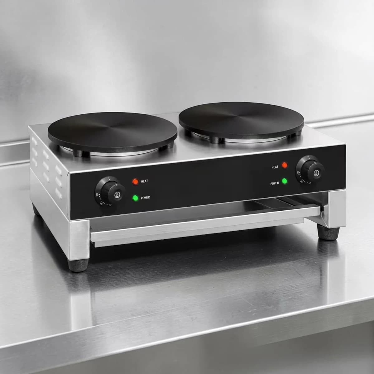 Crêpière professionnelle double diamètre 400 mm, alimentation 400V triphasé.