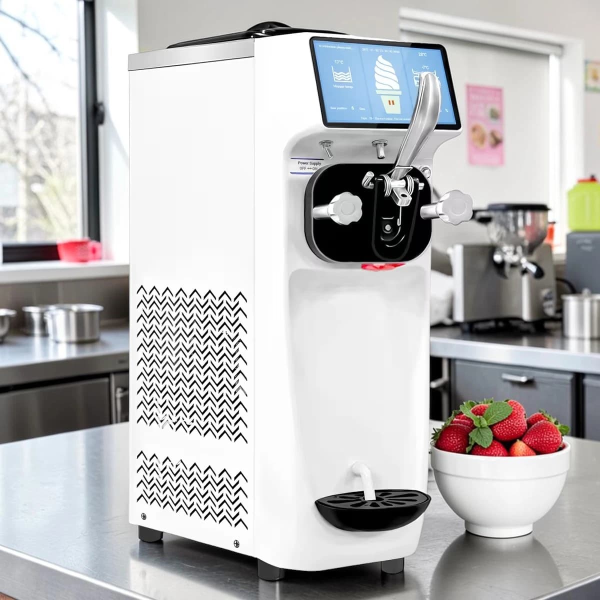 Machine à glace italienne 16 L/h avec écran tactile, format professionnel.