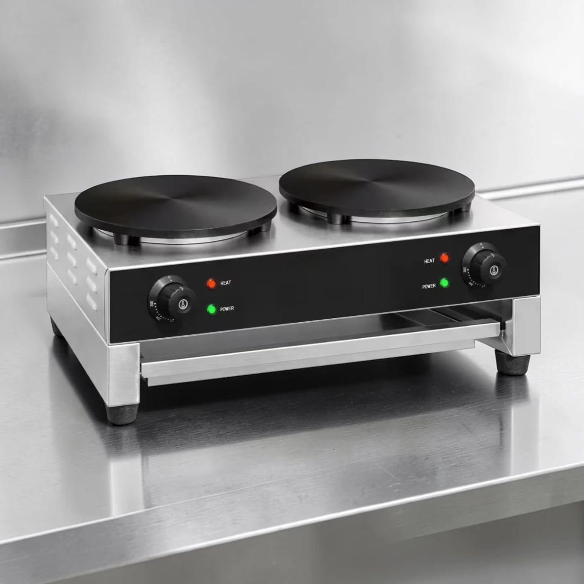 Crêpière professionnelle double diamètre 400 mm, alimentation 400V triphasé.