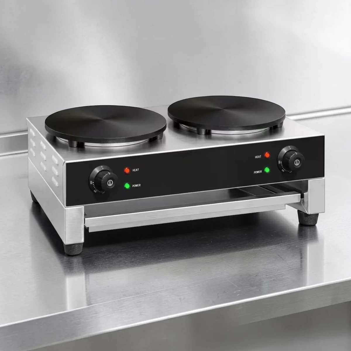 Crêpière professionnelle double diamètre 400 mm, alimentation 400V triphasé.
